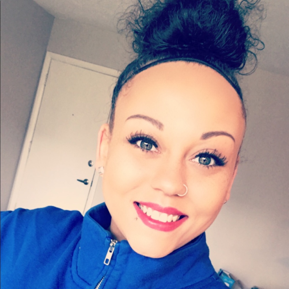 Meet your Posher, Jaimie